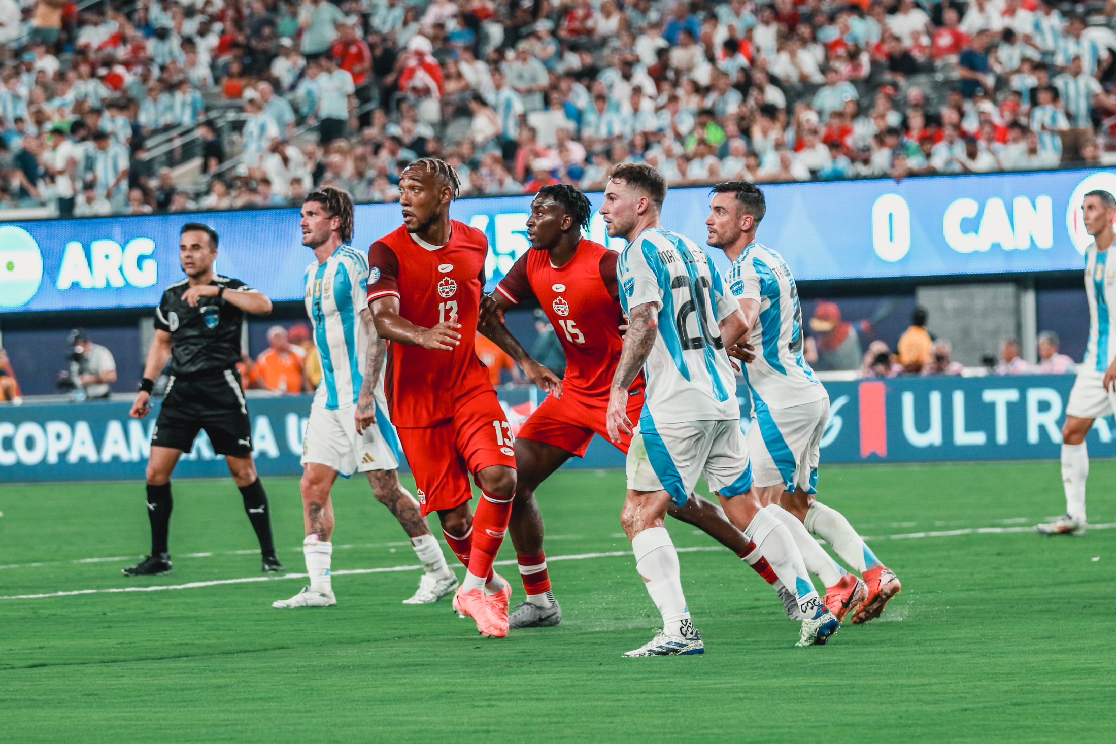 Julián Álvarez Continues His Success Against the CANMNT