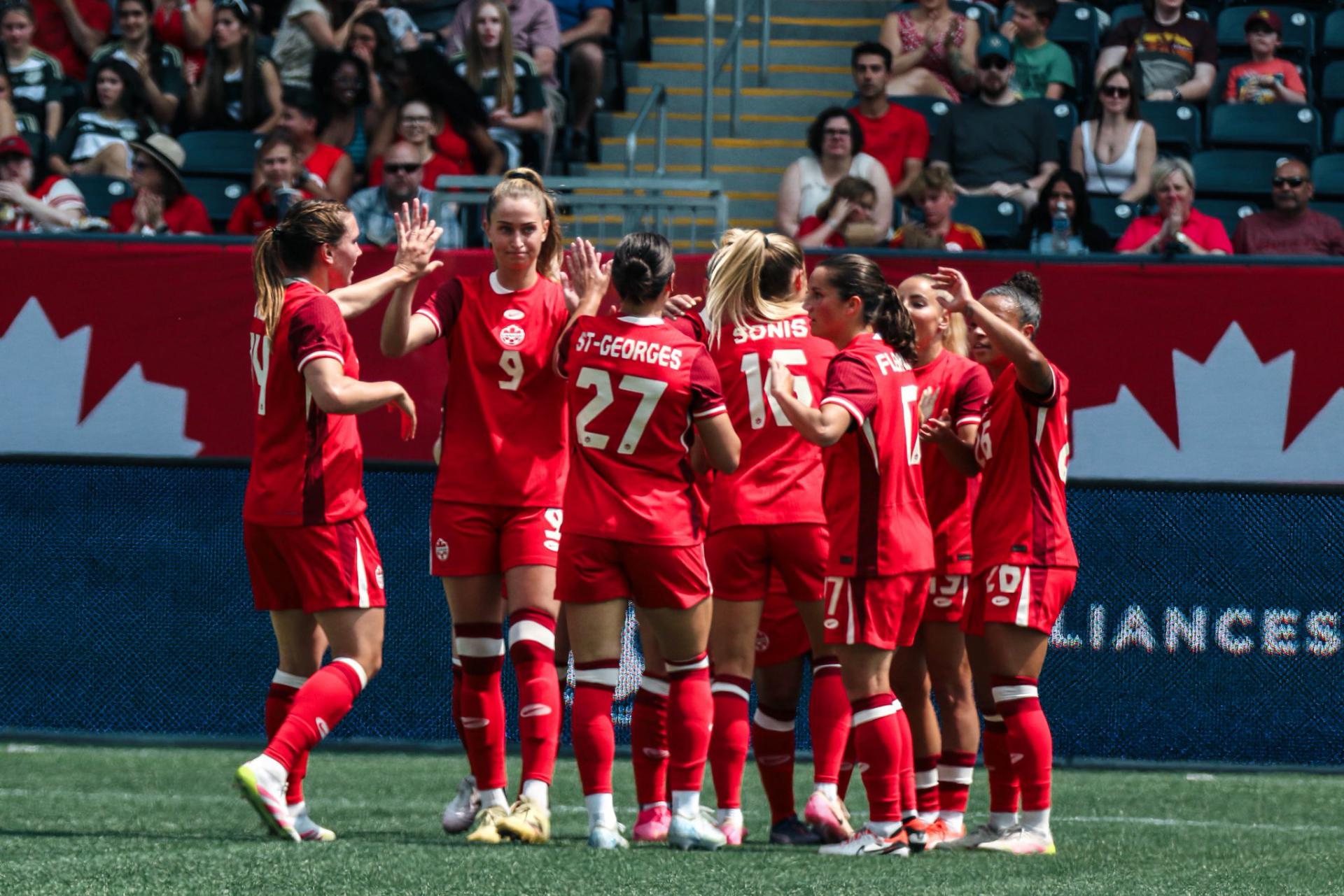 Janine Sonis Shines in Desiree Scott’s Final CANWNT Game