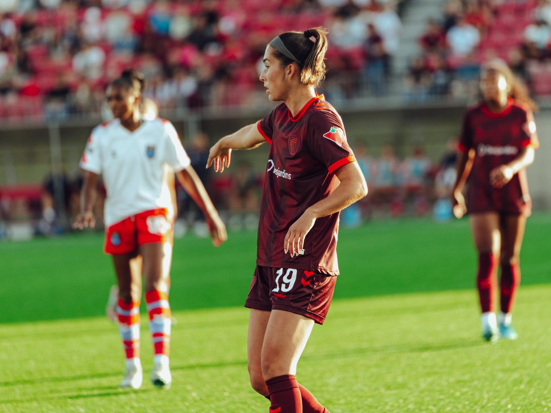 Montreal Roses Ended AFC Toronto’s Five-Game Winning Streak